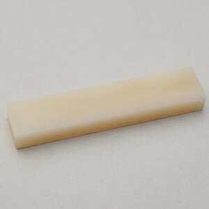 Montreux Camel Bone Nut 45 x 5 x 9.5（9699）