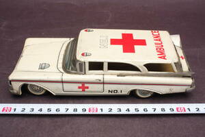 4044 ヴィテージ 当時物 大きい ヨネザワ 22cm Y印 救急車 ブリキ おもちゃ ミニカー AMBULANCE 日本製 昭和レトロ
