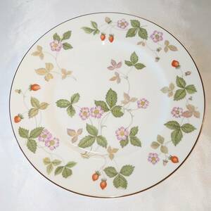 ウェッジウッド ワイルドストロベリー プレート 大皿 27㎝ WEDGEWOOD Bone China MADE IN ENGLAND WILD STRAWBERRY 【2238】【r】