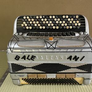 BALEANI アコーディオンの画像1