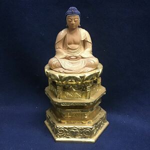 細密彫刻　阿弥陀如来坐像　彩色　高さ24cm 金彩　柘植製　仏像　仏教美術
