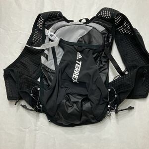 s192 adidas TERREX アディダス ライトウェイト トレイル ランニング バックパック　10L新品