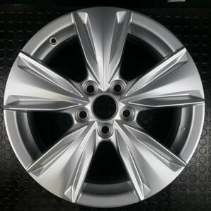 レクサス UX 200 MZAA10 純正 1本 シルバー 17×6.5J +40 PCD114.3 5穴 ハブ径 60 室内倉庫保管品 補修用に 手渡しOK 迅速発送の画像1