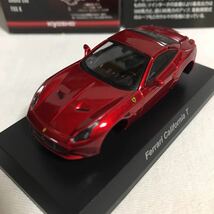 京商 1/64 フェラーリ カリフォルニアT レッドメタリック　フェラーリ ミニカーコレクション12 未組立　　121_画像2