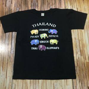 新品・即決・クリックポスト発送・タイで購入したカラフルな象さんと観光地名のＴシャツ・黒・Ｓ
