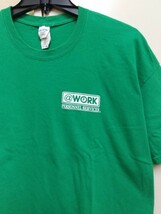 [送料無料](t19c1)XL企業モノ@workワンポイントロゴusaアメリカ輸入古着半袖プリントTシャツオーバーサイズゆるだぼグリーン緑_画像2