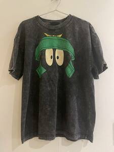 ワーナーブラザーズ　ルーニーテューンズ LOONEY TUNES マービンザマーシャン　USED加工 マービンTシャツ