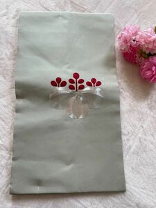 《刺繍》シルバー　華やか　名古屋帯？　着物帯　未使用　しつけ付　未使用　匿名配送