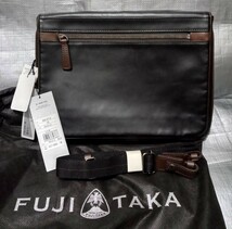 ☆新品 FUJITAKA アンバー レザー 2WAY ショルダーバッグ 定価29,700円　ブラック　フジタカ IKETEI イケテイ クラッチバッグ_画像1