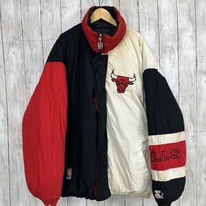 激レア　希少！　90sヴィンテージ古着　STARTER NBA　CHICAGO　BULLS　シカゴブルズリバーシブルダウンジャケット　黒赤白