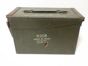 穴開ダメージ有 N308 軍放出 アモ缶 アモカン アンモボックス 弾薬箱 AMMO BOX 8FUZES PD M524A6 LOT MA-68-5 LOADED271 