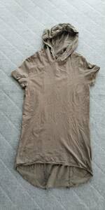 H&M エイチアンドエム　フード付きTシャツ　メンズXSサイズ　カーキ　フーディー　パーカー　小さいサイズ　小さめ　オリーブ　