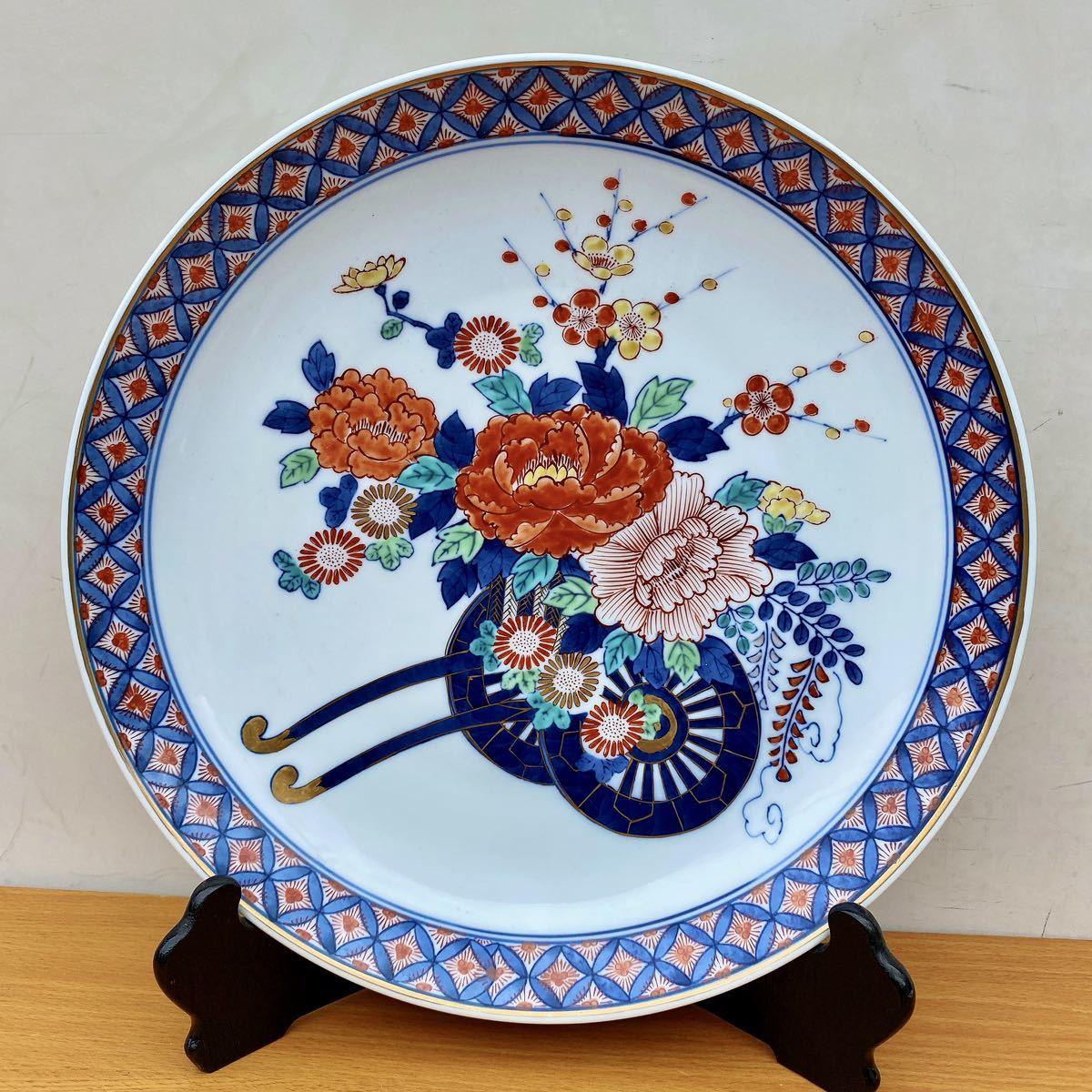 稀少 美品 有田焼 峯山窯 大皿 直径45cm 色絵 枝垂桜 豪華絢爛 @-