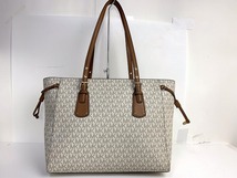 新品同様★送料無料 マイケルコース MICHAEL KORS シグネチャー ヴォイジャー トートバッグ 肩掛け可能_画像2