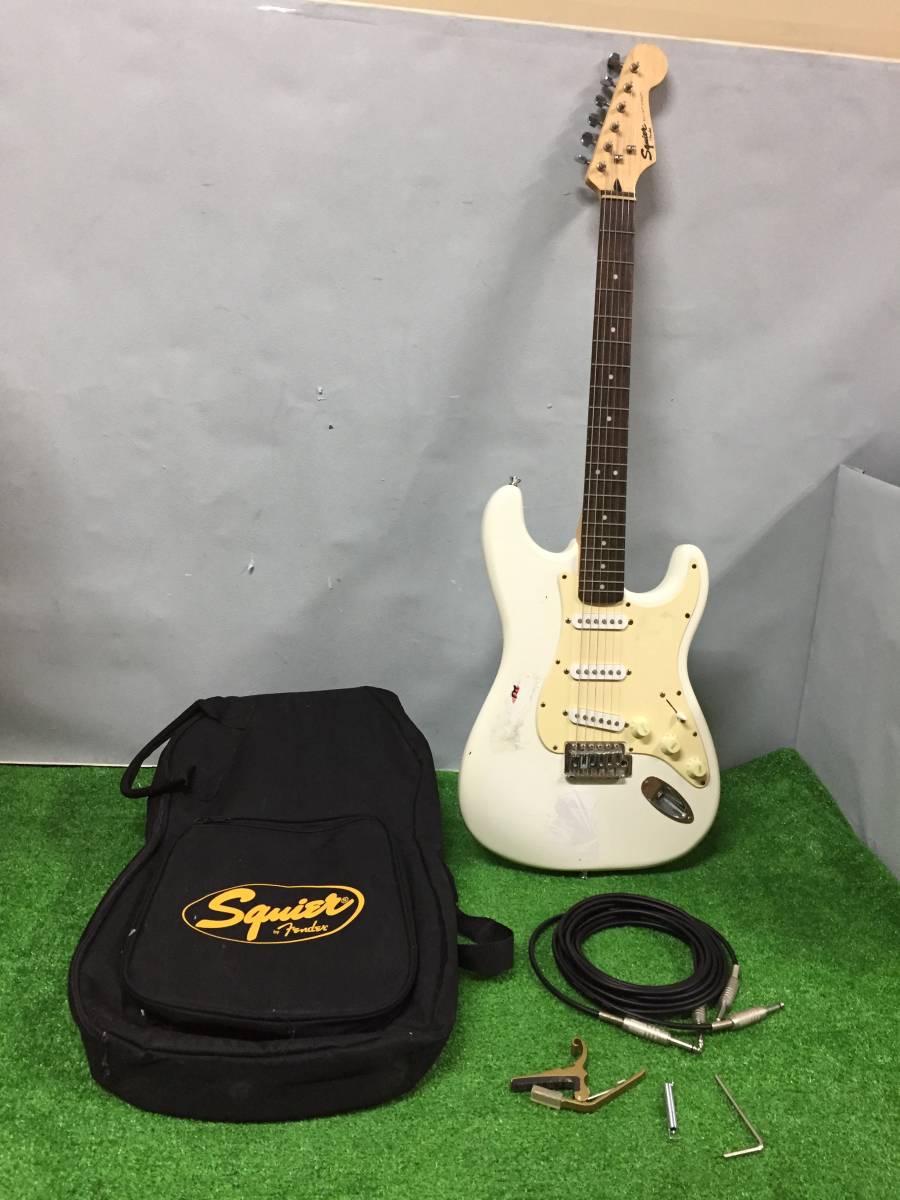 フェンダー Fender エレキギター Squier スクワイヤー BULLET STRAT