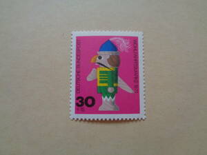 ドイツ切手　1971年　古い木のおもちゃシリーズ　くるみ割り人形　30+15