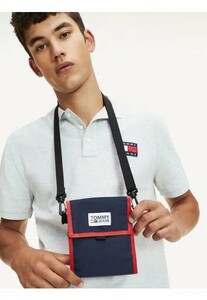 新品タグ付き トミーヒルフィガー ブルーエクスプローラー ウォレット 三つ折り財布 フェス アウトドア TOMMY HILFIGER BILLETERA EXPLORER