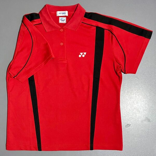 ヨネックスYONEX ゲームシャツ 赤地/黒ライン　レディースXOサイズ テニス バトミントン