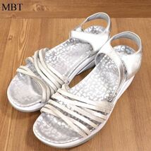 MBT エムビーティー 【KAWERIA 】春夏 ストラップ♪ レザー コンフォート サンダル Sz.38　レディース シルバー　D3G00097_5#S_画像1