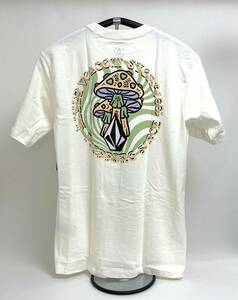 VOLCOM ボルコム AF022301OFW メンズ XXL（3L）サイズ 半袖Tシャツ 大きいT-Shirts オフホワイト色 キノコ ヴォルコム 新品 即決 送料無料