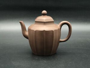 煎茶道具 中国宜興 急須 六角形 朱泥 紫砂 蓋裏在印