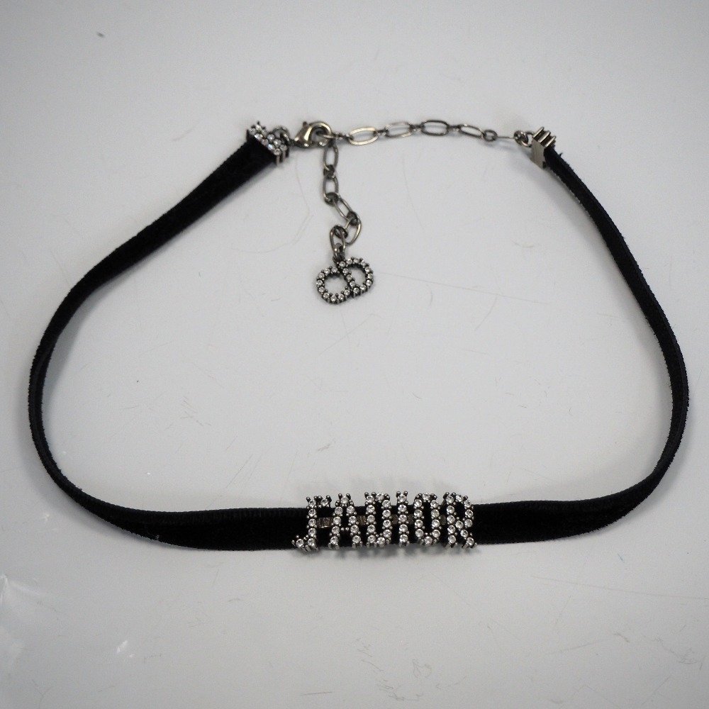 ヤフオク! -「dior チョーカー」の落札相場・落札価格