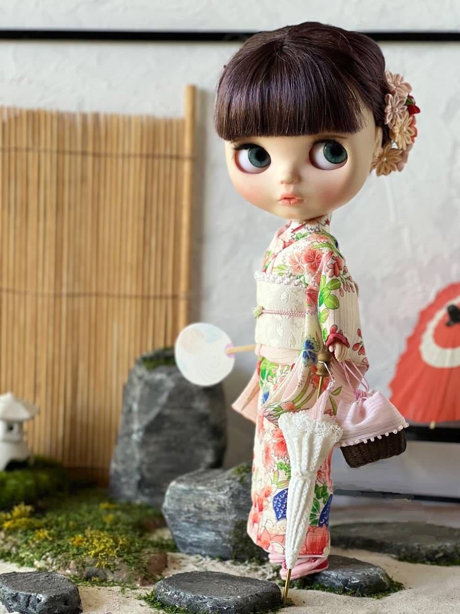 ヤフオク! -「呉服」(ブライス) (キャラクタードール)の落札相場・落札価格