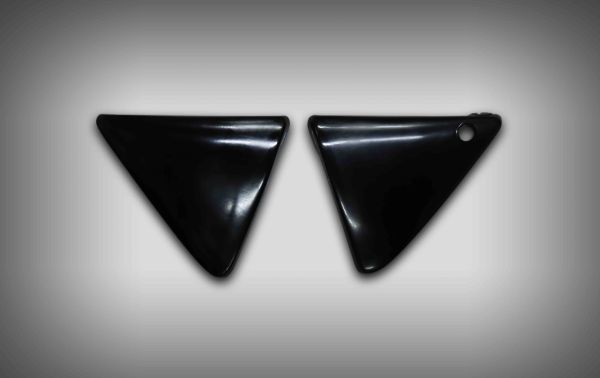 激安ネット通販 未使用XJ400BEETアルフィンサイドカバー左右セット