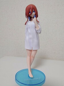 FUKUYAプライズ景品「五等分の花嫁」中野三玖Ｙシャツ