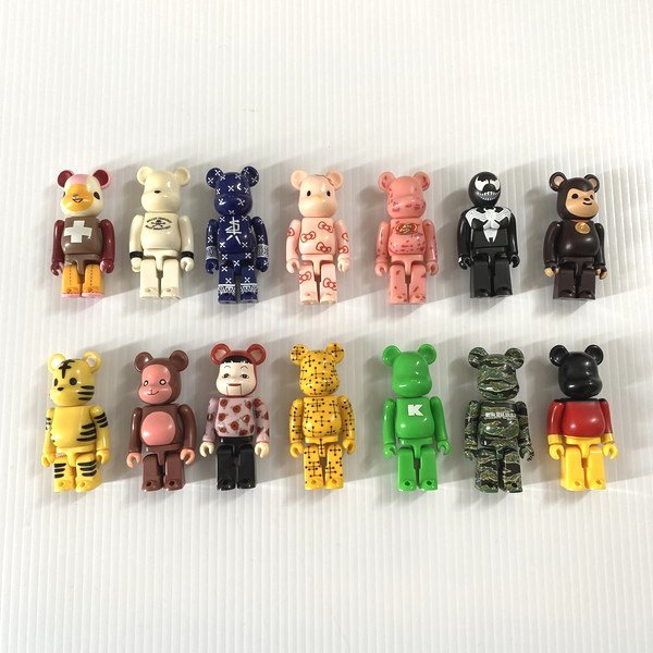 ヤフオク! -「mastermind be@rbrick」の落札相場・落札価格
