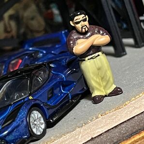 《3》フィギュア