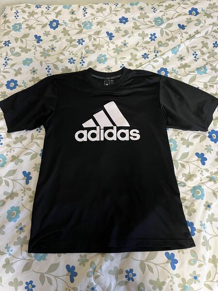 アディダス Tシャツ adidas Lサイズ