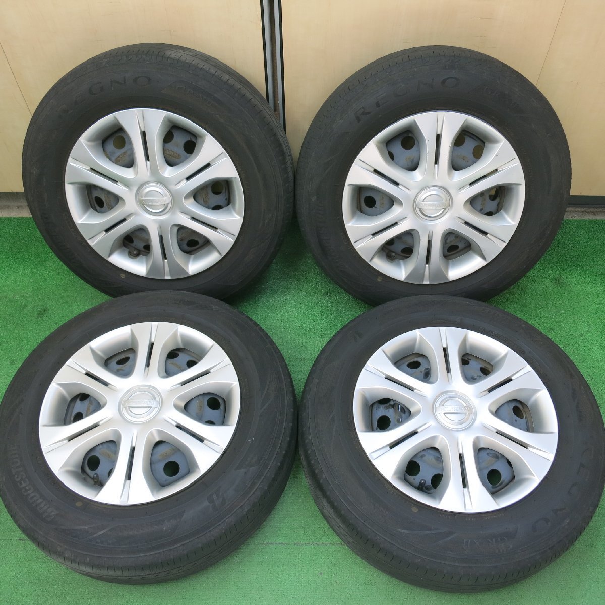 全ての 日産ノート 純正ホイールタイヤ4本セット slipknot様専用ページ