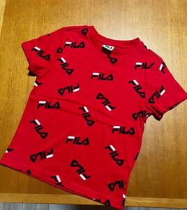 新品タグなし　FILA キッズ　 半袖Tシャツ　サイズ120cm 7才　赤色