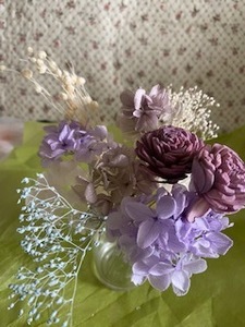 新品・未使用品　プリザーブドフラワー、ドライフラワー　髪飾り　インテリア　花材セット　パープル　紫系