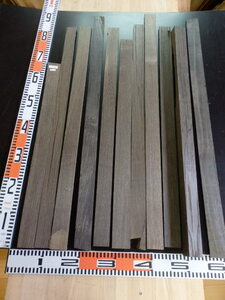 b3042211 神代栓●端材１１本●厚約3mm～3.3cm☆無垢板１枚板 木材 板 DIY 板材 天板 棚板 テーブル 看板 花台など種類豊富！