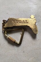 リーガル REGAL 真鍮製 キーホルダー 80年代のノベルティー 非売品 日本製靴 リーガルコーポレーション_画像2
