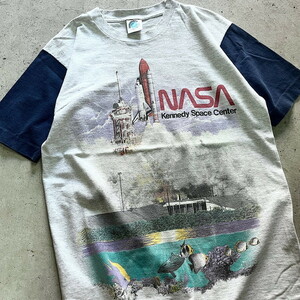 90年代 NASA KENNEDY SPACE CENTER ケネディ宇宙センター 企業ロゴ バイカラー プリントTシャツ メンズM
