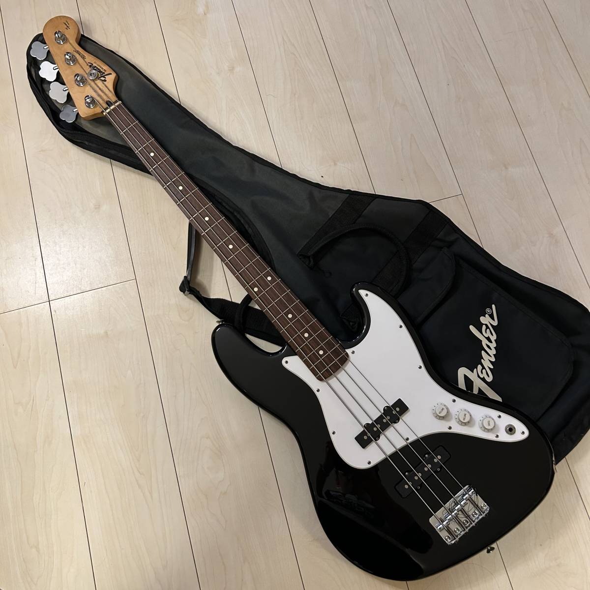 ヤフオク! -「fender mexico squier」の落札相場・落札価格