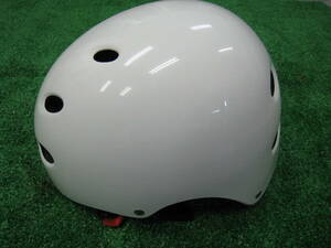 値下げ◆FREE　RIDE製　ヘルメット　GOKIGEN　未使用保管品◆　大人フリーサイズ　MTB　BMX　スケボー　インライン　アーバンスポーツに　