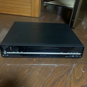 【ジャンク品】TOSHIBA 東芝HDD &DVDビデオレコーダー　形名RD-S300 DVDレコーダー