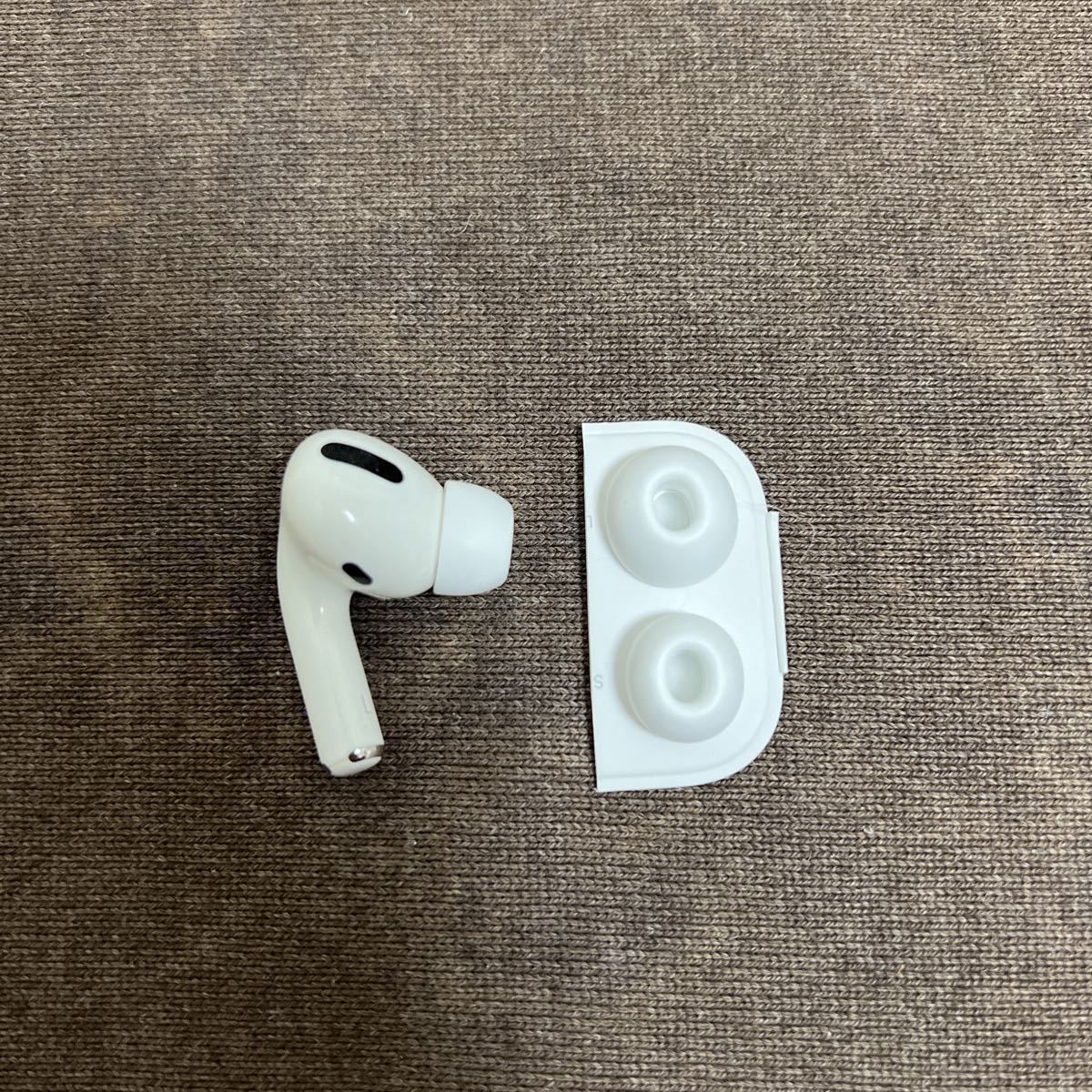 ヤフオク! -apple airpods 左耳の中古品・新品・未使用品一覧