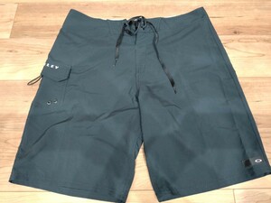 OAKLEY　オークリー　サーフパンツ ショートパンツ 水着 ボードショーツ ハーフパンツ サーフショーツ　スイムパンツ　スイムウェア