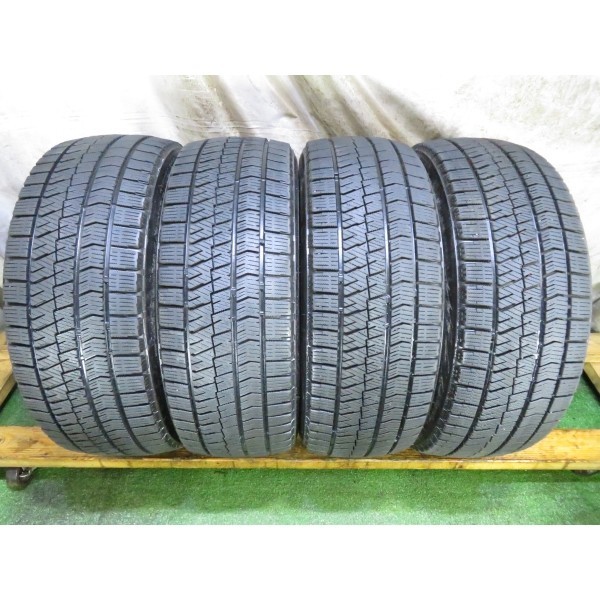 人気商品!】 【バリ溝】クラウン 225/45R18 ブリヂストン VRX2