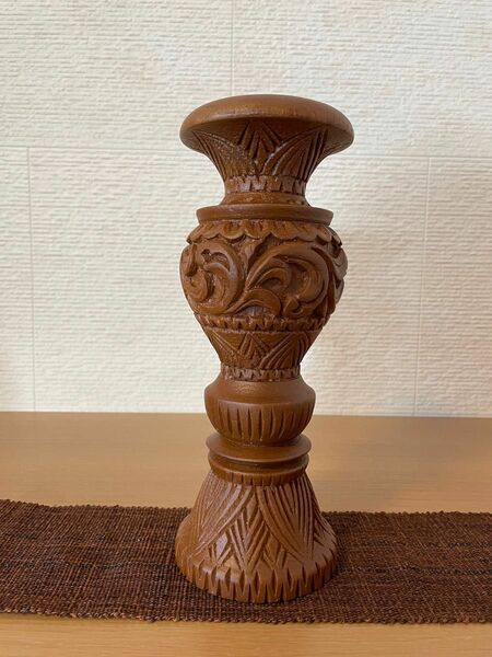木彫りの置物　唐木　彫刻木製花瓶