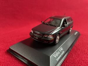 VOLVO V40 2000 Black 1/43 ボルボ ワゴン ミニカー　ミニチャンプス