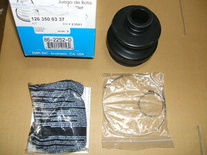 W123/W116/W114/W115/W126/R107/C107 for drive shaft boot kit rear inside side (IN side ) for new goods 