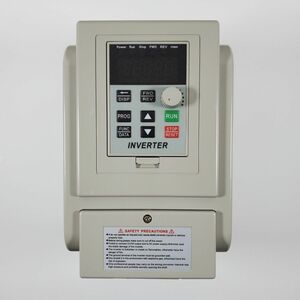 三相インバーター　110V単相入力　220V三相出力 2.2kW AT5-2200X