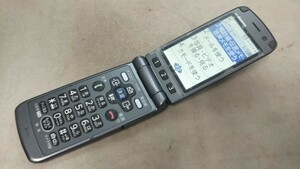 docomo FOMA らくらくホン F-09B ＃DG4497 FUJITSU 富士通 ガラケー 折畳式 簡易動作確認＆簡易清掃＆初期化OK 判定○ 送料無料　概ね良好