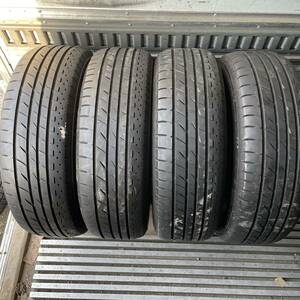 バリ山　BRIDGESTONE ブリジストン　ブリヂストン　Playz PX-RV 215/65R16 夏タイヤ　2016年製　16インチ